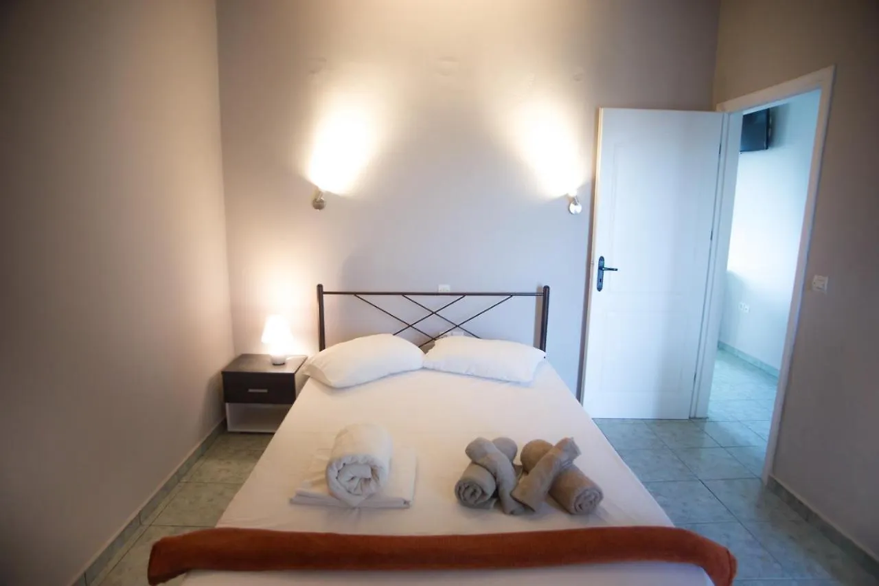 Filippion Hotel Mantzavinata Greece
