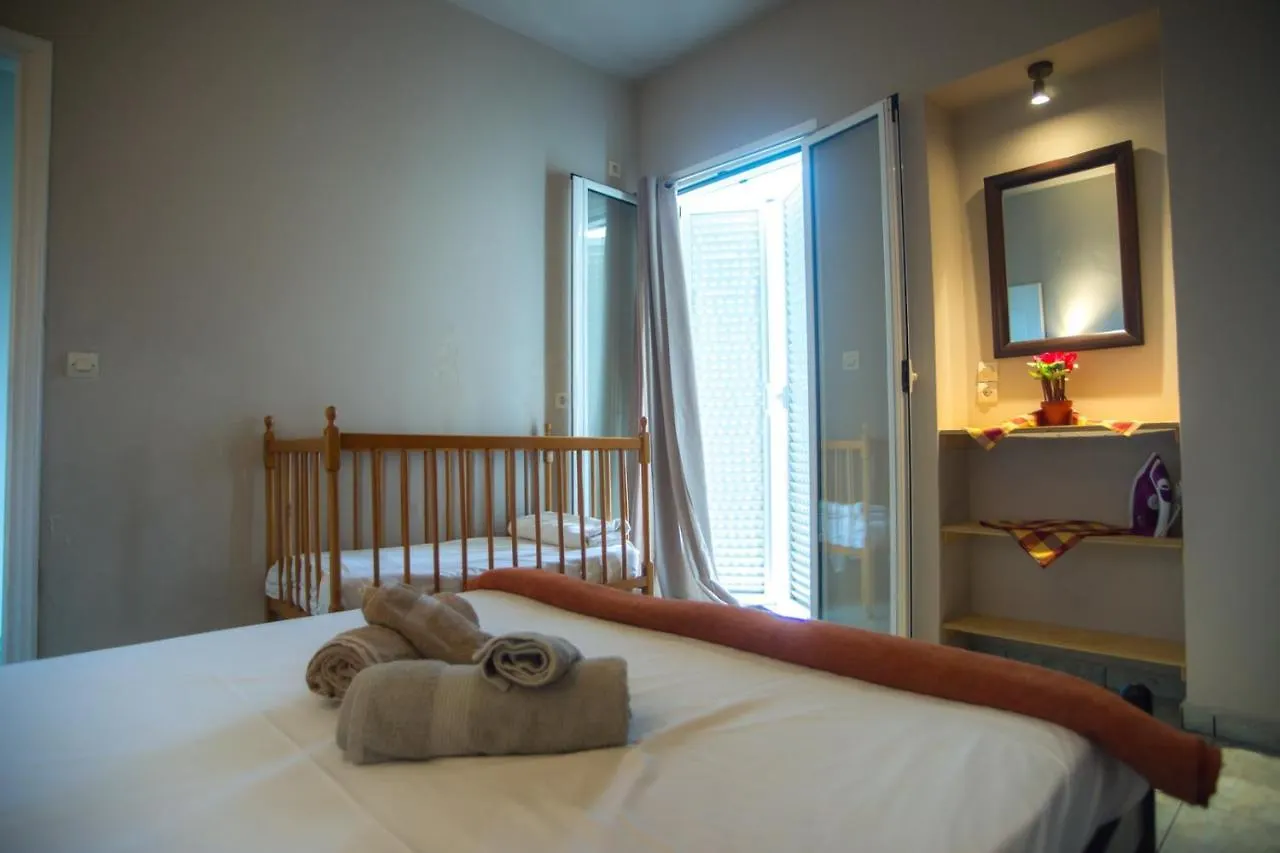 **  Filippion Hotel Mantzavinata Greece
