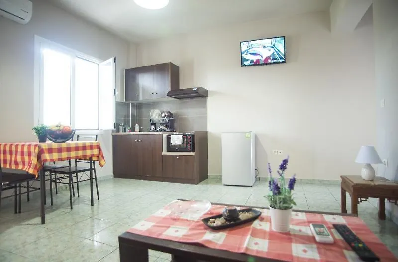 Filippion Hotel Mantzavinata